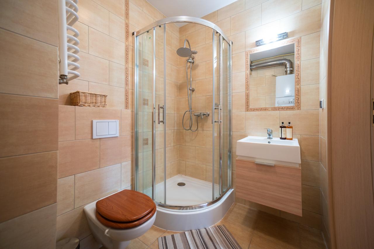 Rentplanet - Apartamenty Mickiewicza Sklářská Poruba Exteriér fotografie