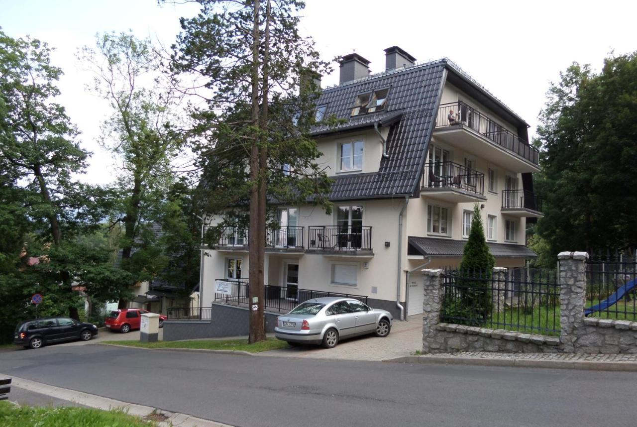 Rentplanet - Apartamenty Mickiewicza Sklářská Poruba Exteriér fotografie